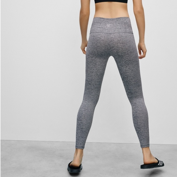 TNA Pants - 👛3/$30⬇️⬇️TNA Aritzia Leggings